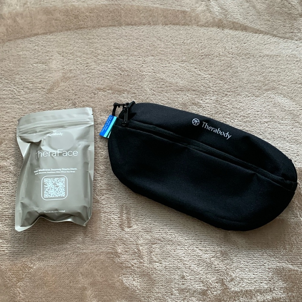 NEW Therabody United Traveler’s Kit Belt Bag